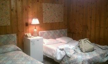 Captain'S Cove Motel Oak Island Exteriér fotografie